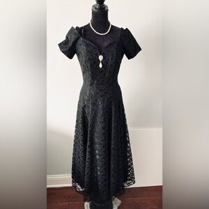 Beautiful ELEGANT lace dress 🌹🌹🌹